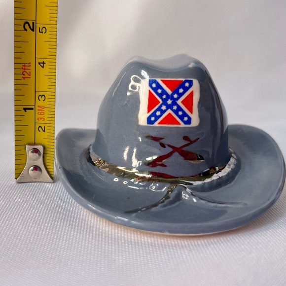 Vintage Cowboy Hat Salt & Pepper Shakers Confederate - Picture 6 of 6